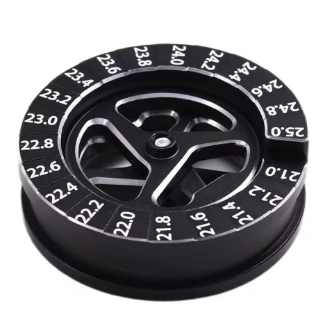 مسطرة تعديل المحور لأداة إصلاح - مراجعة Rc Hobby Work Mat وسعره